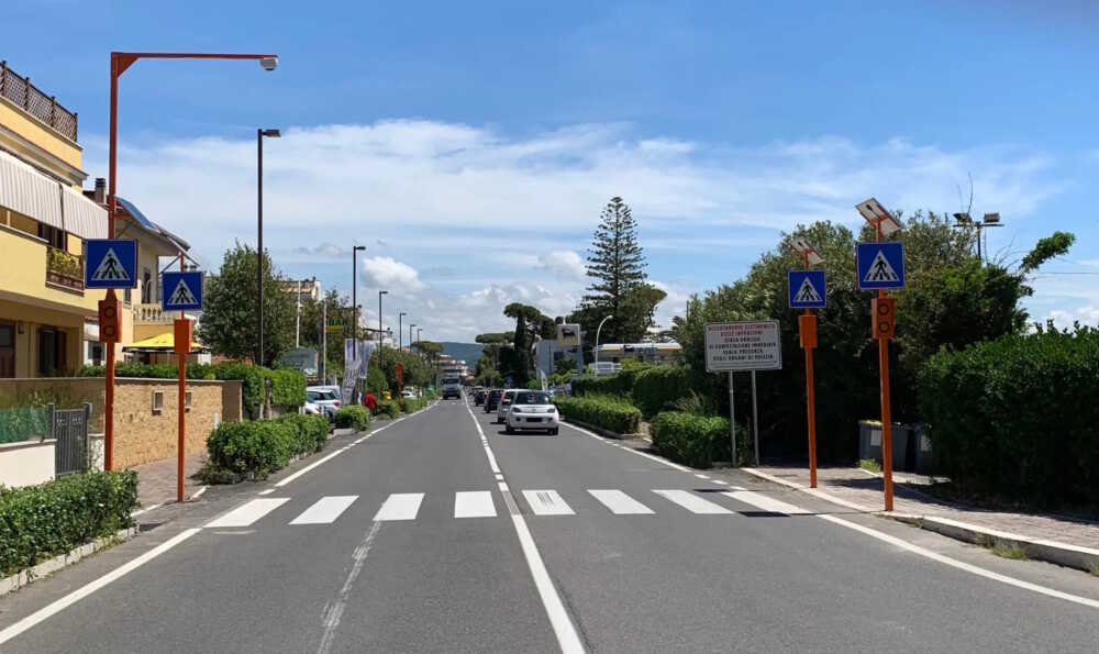 Arriva il targa system a Santa Marinella 1 Sistema Pedone Sicuro 2.0 Santa Marinella aurelia strisce pedonali.jpg