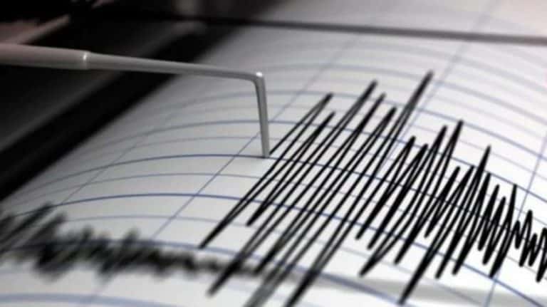 Terremoto magnitudo 6.5 Aggio.jpg