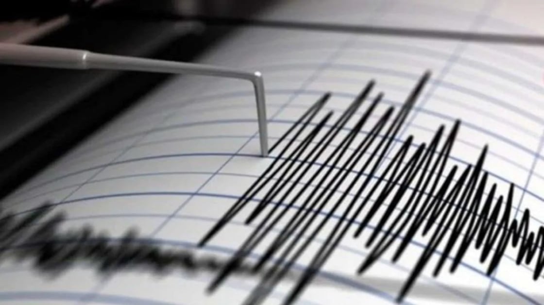 Terremoto magnitudo 6.5 Aggio.jpg