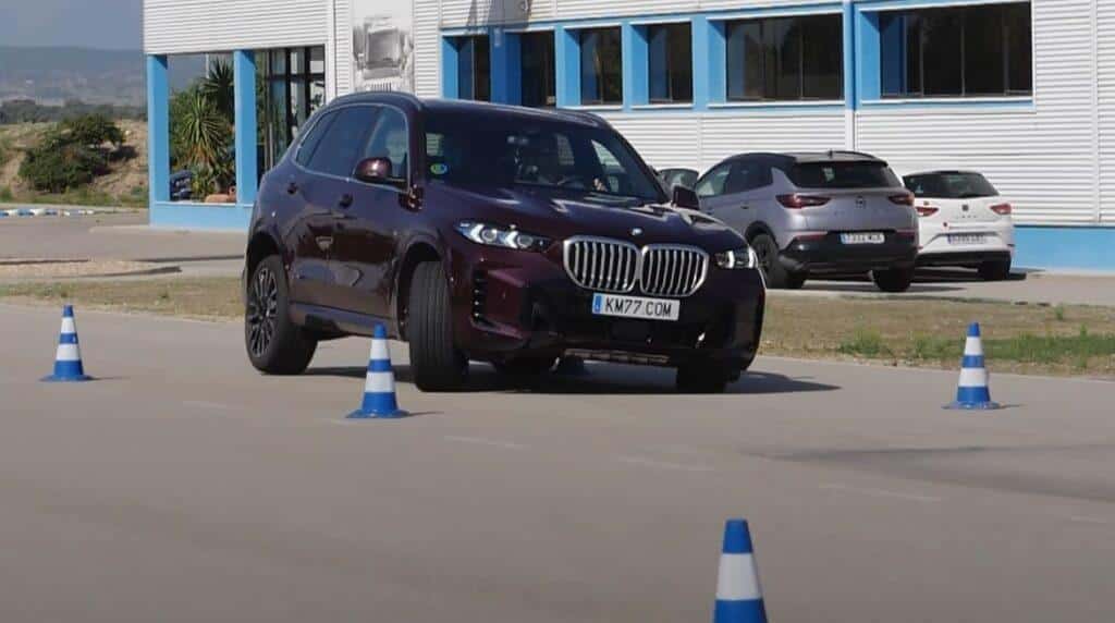 Test alce BMW X5 KM77 1024x572.jpg