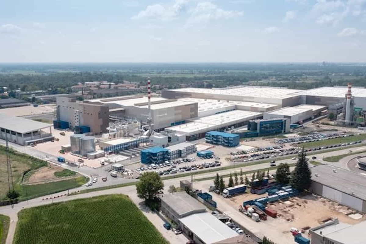 Tecnologia e sostenibilità nel nuovo sito di Vetropack Italia 1 Vetropack Boffalora.jpg