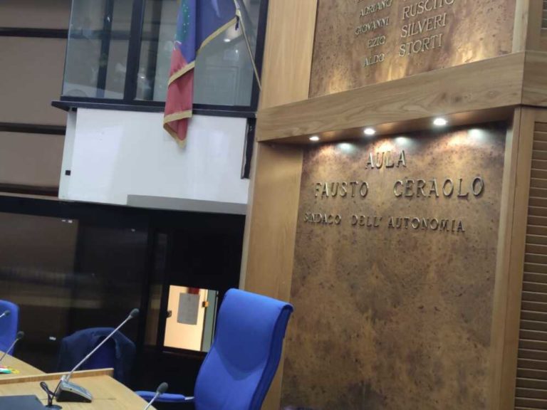 aula consiliare cearolo ladispoli 2.jpg