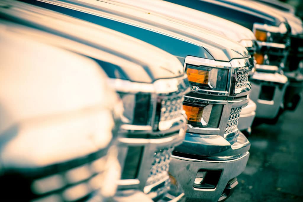 Cooperazione tra case automobilistiche italiane e americane: quali progressi sono stati fatti nell'industria automobilistica?