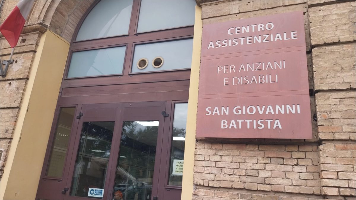 centro anziani san giovanni.jpeg