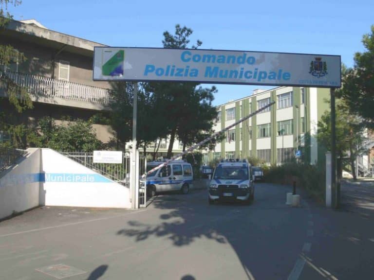 comandopoliziamunicipalepescara e1563879503990.jpg