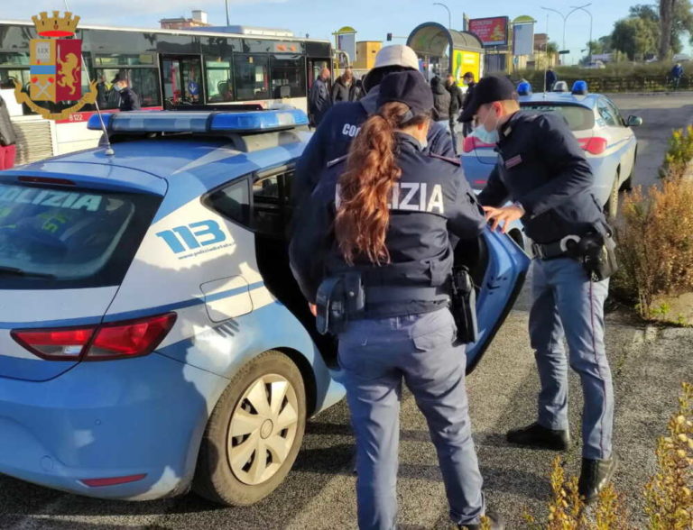 controlli green pass polizia atac bus arresto.jpg