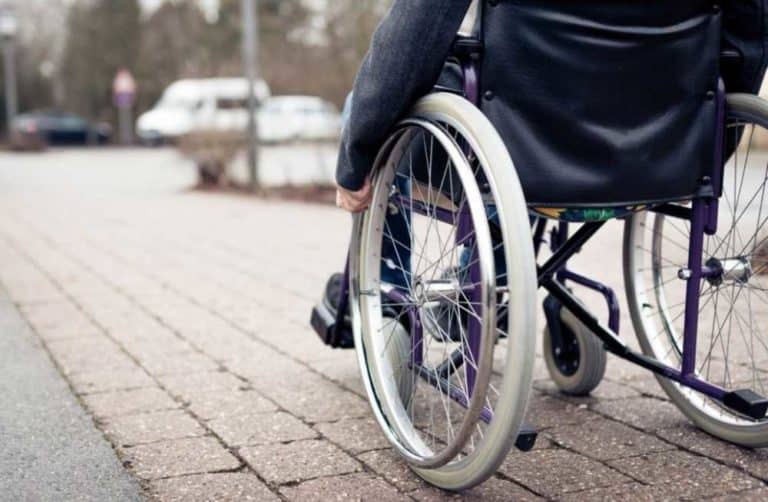 disabilita sedia a rotelle disabili 250820.jpeg