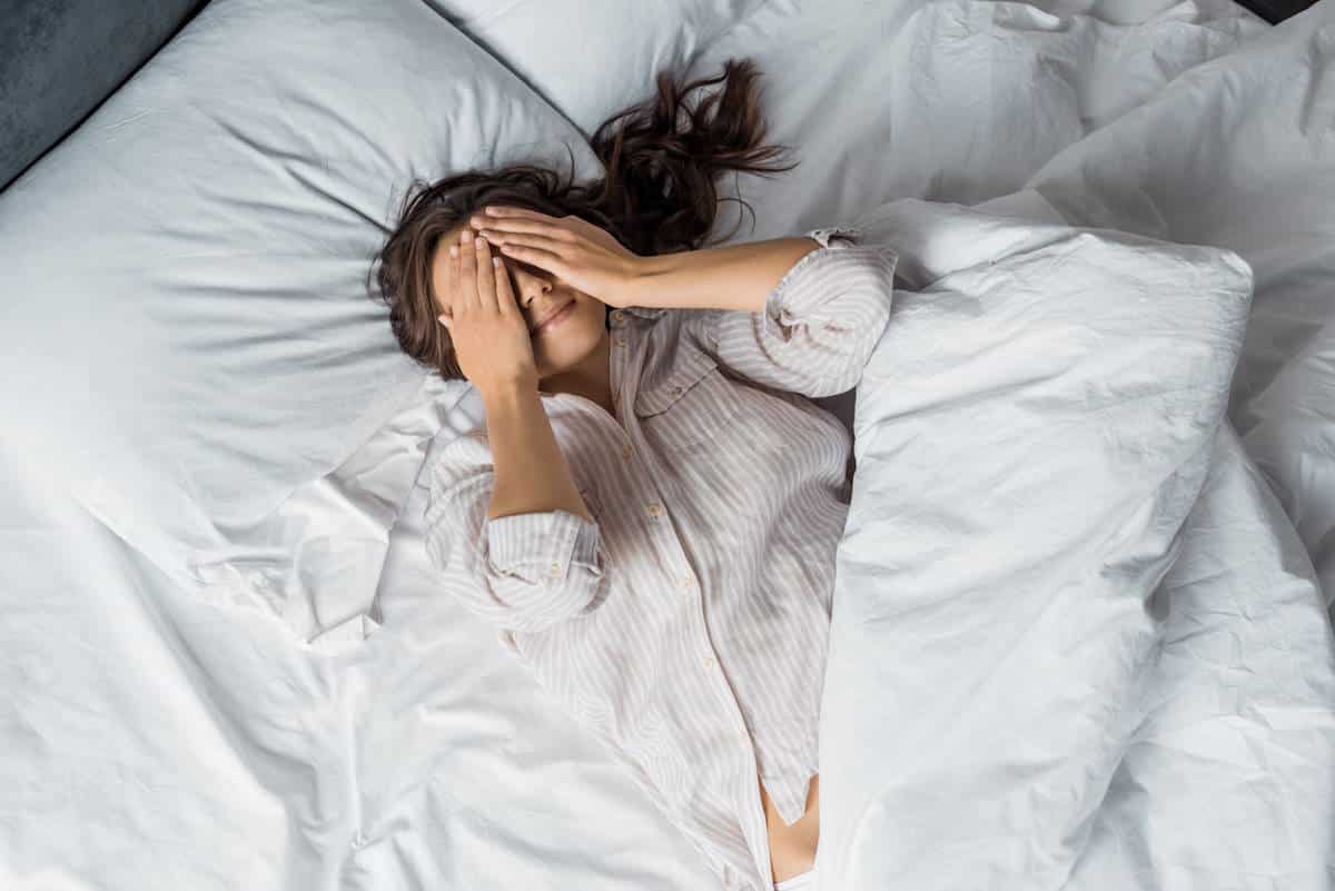 Per dormire bene, sono davvero necessarie 8 ore di sonno? Il Metodo 3T stravolge tutto 1 dormire bene rimedi.jpg