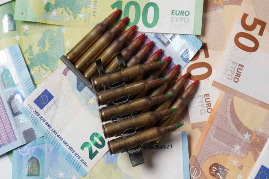 finanziare guerra.jpg