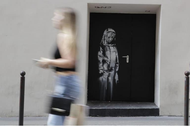 porta bataclan banksy.jpg