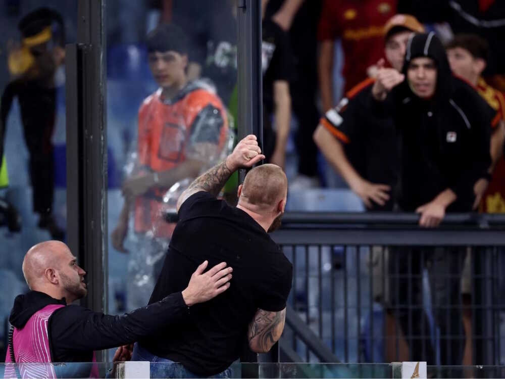 scontri roma slavia olimpico.jpg