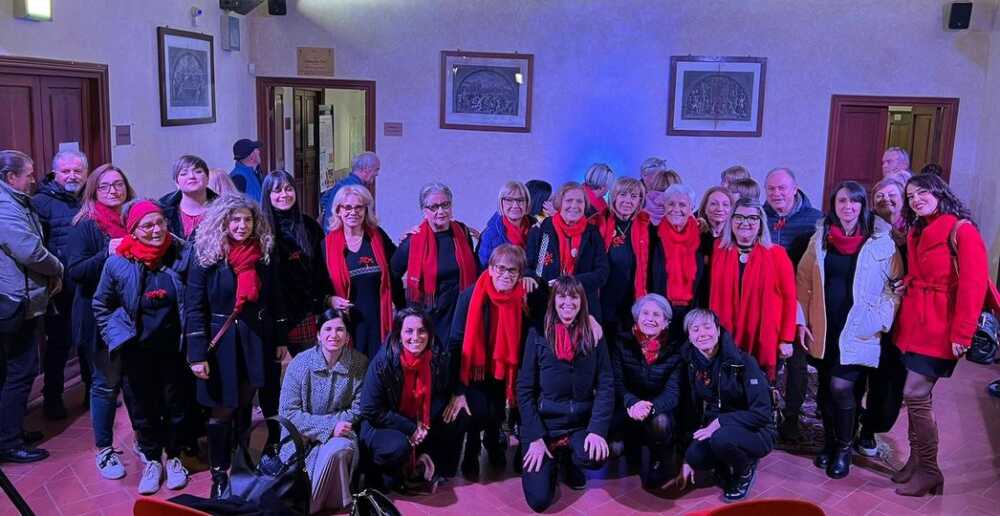 Nella “Giornata internazionale contro la violenza sulle donne” il movimento “Se non ora, quando?” incanta Allumiere 1 snoq 25 novembre.jpg