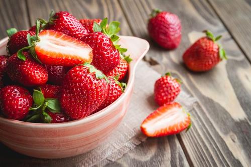 strawberries m.jpg