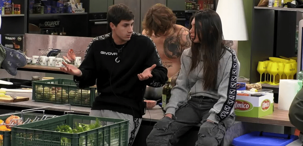 22Aereo per Mirko e Greta al GF.png