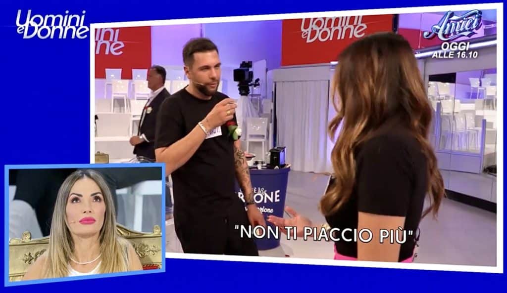 22Chia condivide la sua opinion.jpg