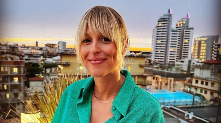 22Federica Pellegrini preoccup.jpg
