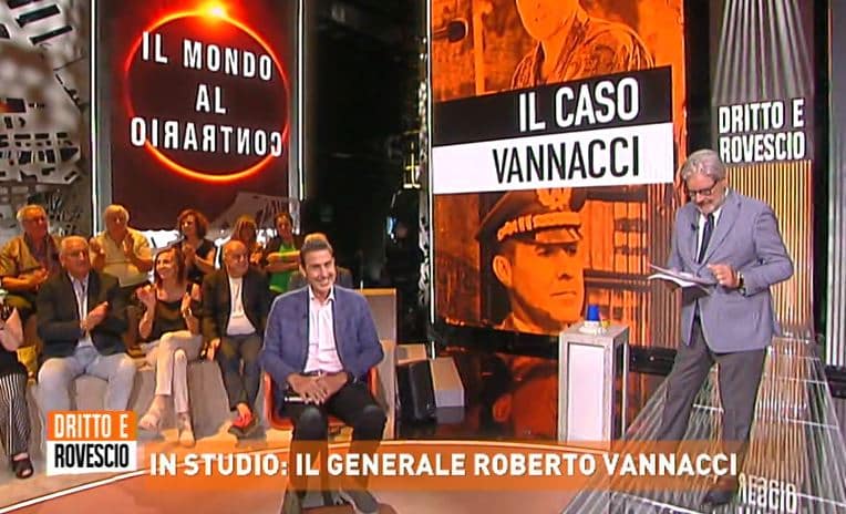 “Generale Vannacci critica l’eccessiva presenza di personaggi gay in TV: la sua opinione sullo stato attuale dei media” 1 22Generale Vannacci critica le.jpg