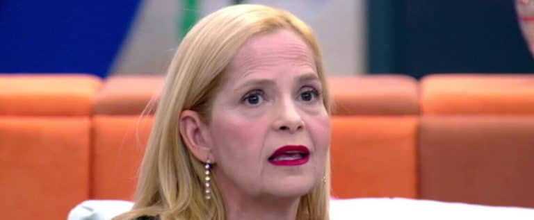 22Grecia Colmenares sotto attac.jpg