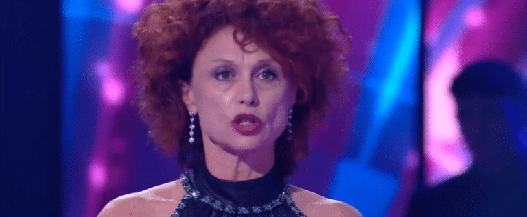 22Tensione tra Beatrice Luzzi e.png