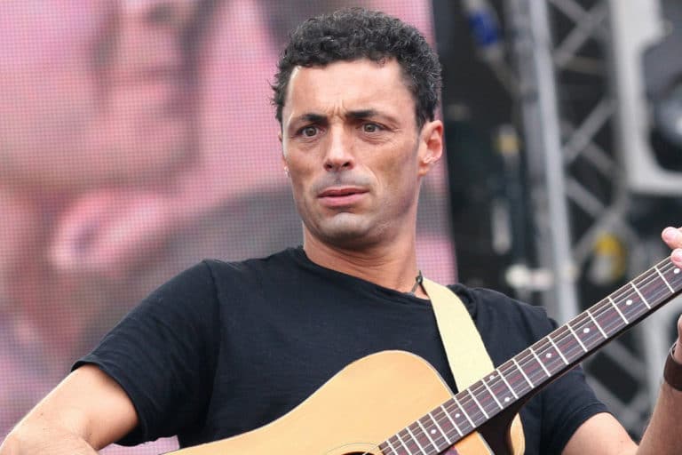 Alex Britti: la trap è come mio figlio, che dice le parolacce 1 Alex Britti la trap e come mi.jpg
