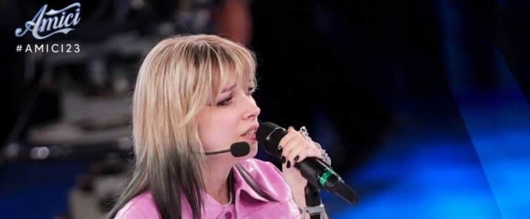 Amici 23 Esplosione di emozio.jpg