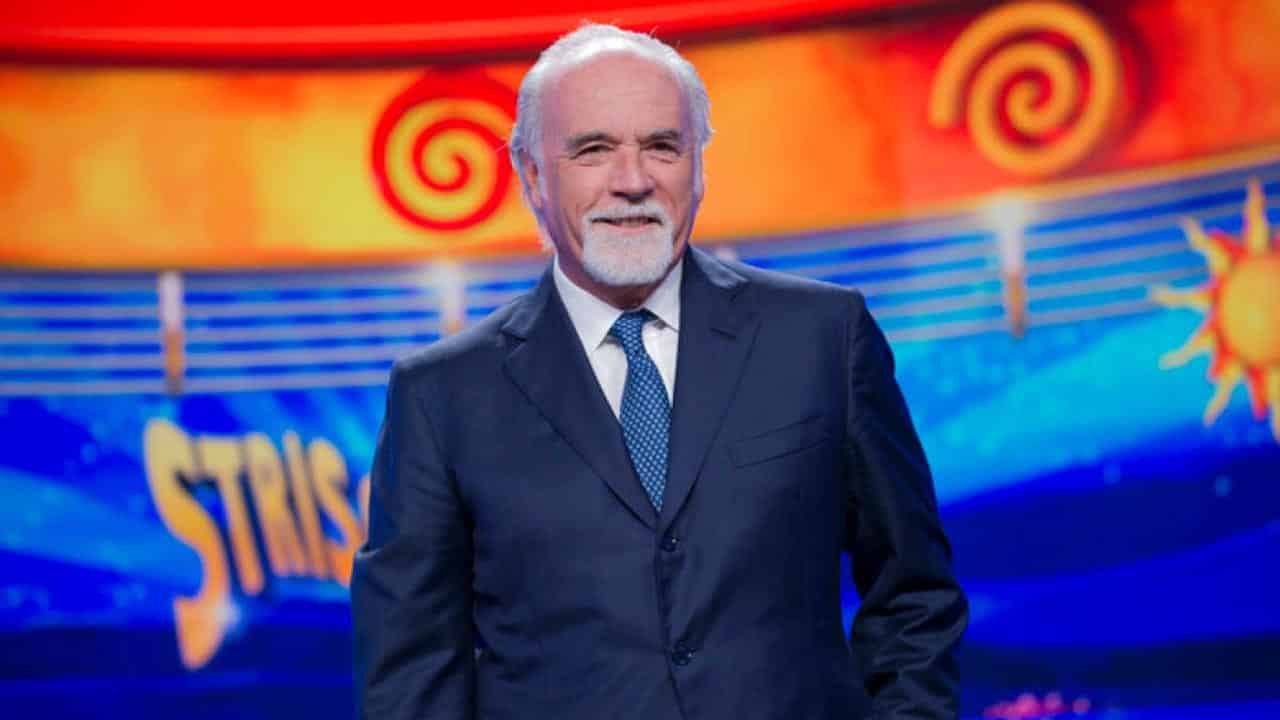 Antonio Ricci: 35 anni di Striscia la Notizia, 700 fuorionda e 400 denunce. 1 Antonio Ricci 35 anni di Stri.jpg