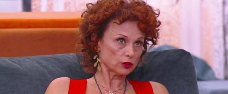 Beatrice Luzzi vs Giuseppe Gar.jpg