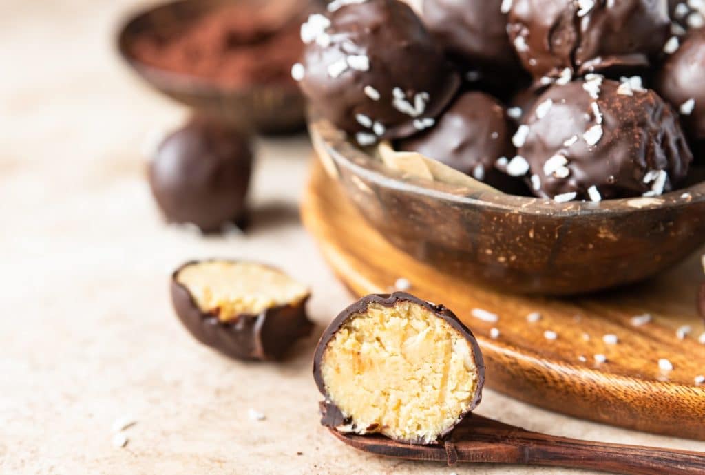 Cioccolatini banana e cocco scaled.jpg