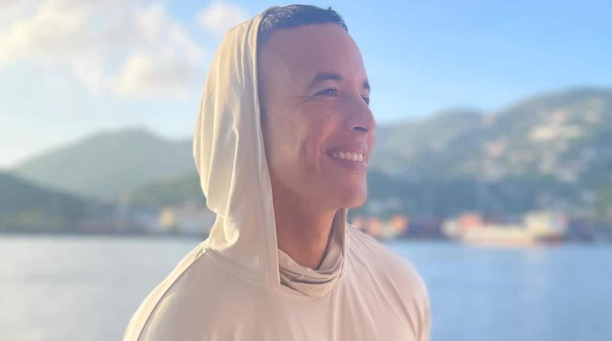 Daddy Yankee abbandona la carr.jpg