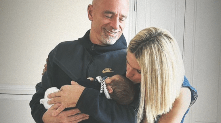 Eros Ramazzotti esclude un rit.png