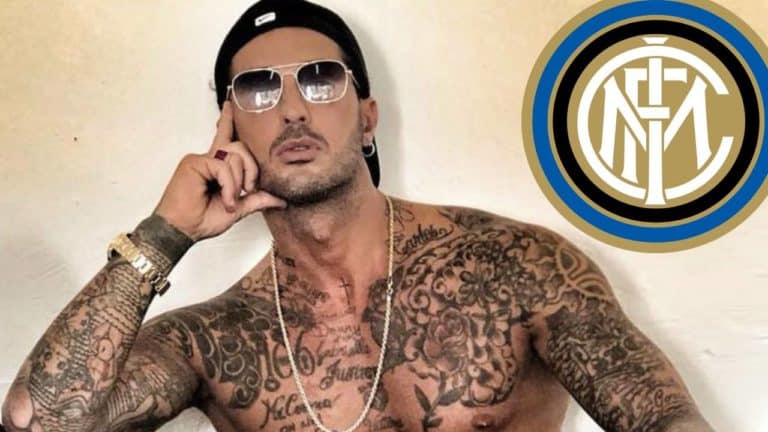 Fabrizio Corona svela 4 calci.jpg