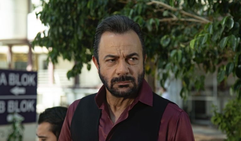 Fekeli esce di prigione per aiutare la famiglia Yaman 1 Fekeli esce di prigione per ai.jpg