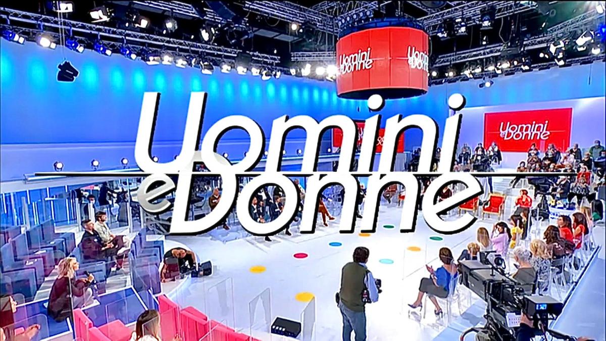 Fine dell’amore nel Trono over: una coppia di Uomini e Donne si separa 1 Fine dellamore nel Trono over.jpg