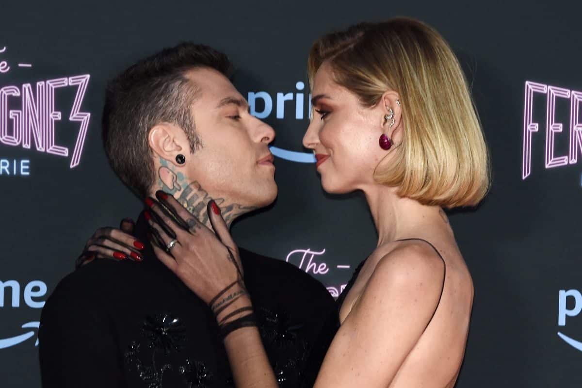 Foto compromettenti di Fedez e Chiara Ferragni: uno scandalo esplosivo! 1 Foto compromettenti di Fedez e.jpg