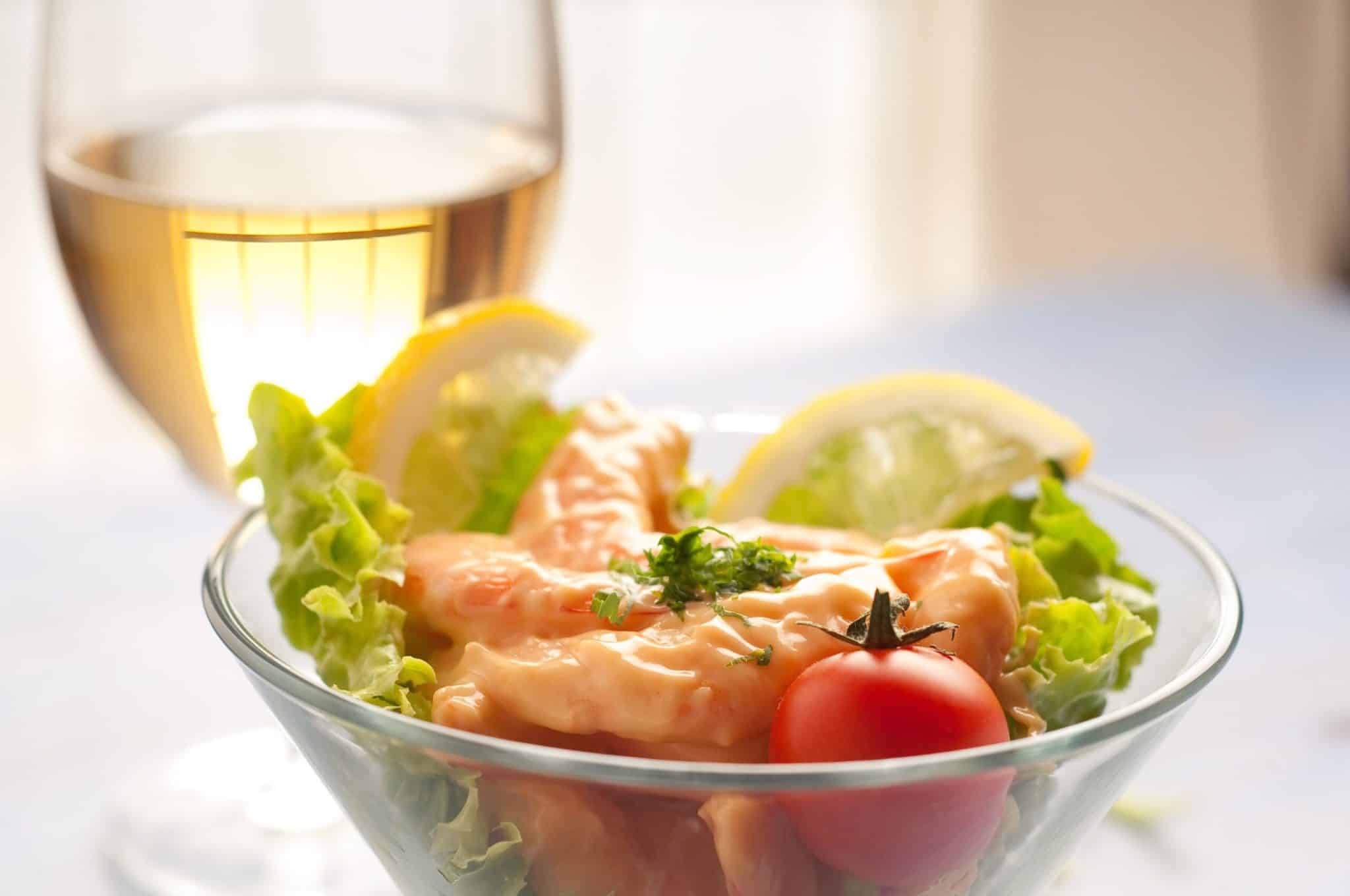 Cocktail di gamberi in salsa rosa: l’antipasto irrinunciabile a Natale 1 GAMBERETTI scaled.jpg