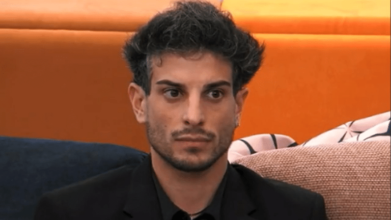 Garibaldi in lacrime vuole la.png