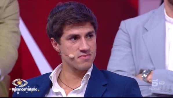 Grande Fratello: Mirko delude i fan dei ‘Perletti’, spezzando ogni sogno 1 Grande Fratello Mirko delude .jpg