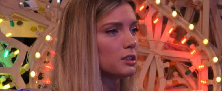 Grande Fratello Rosanna criti.jpg
