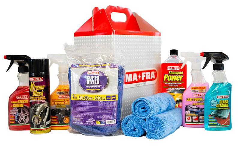 Idee regalo Natale kit Mafra per la cura auto1.jpg