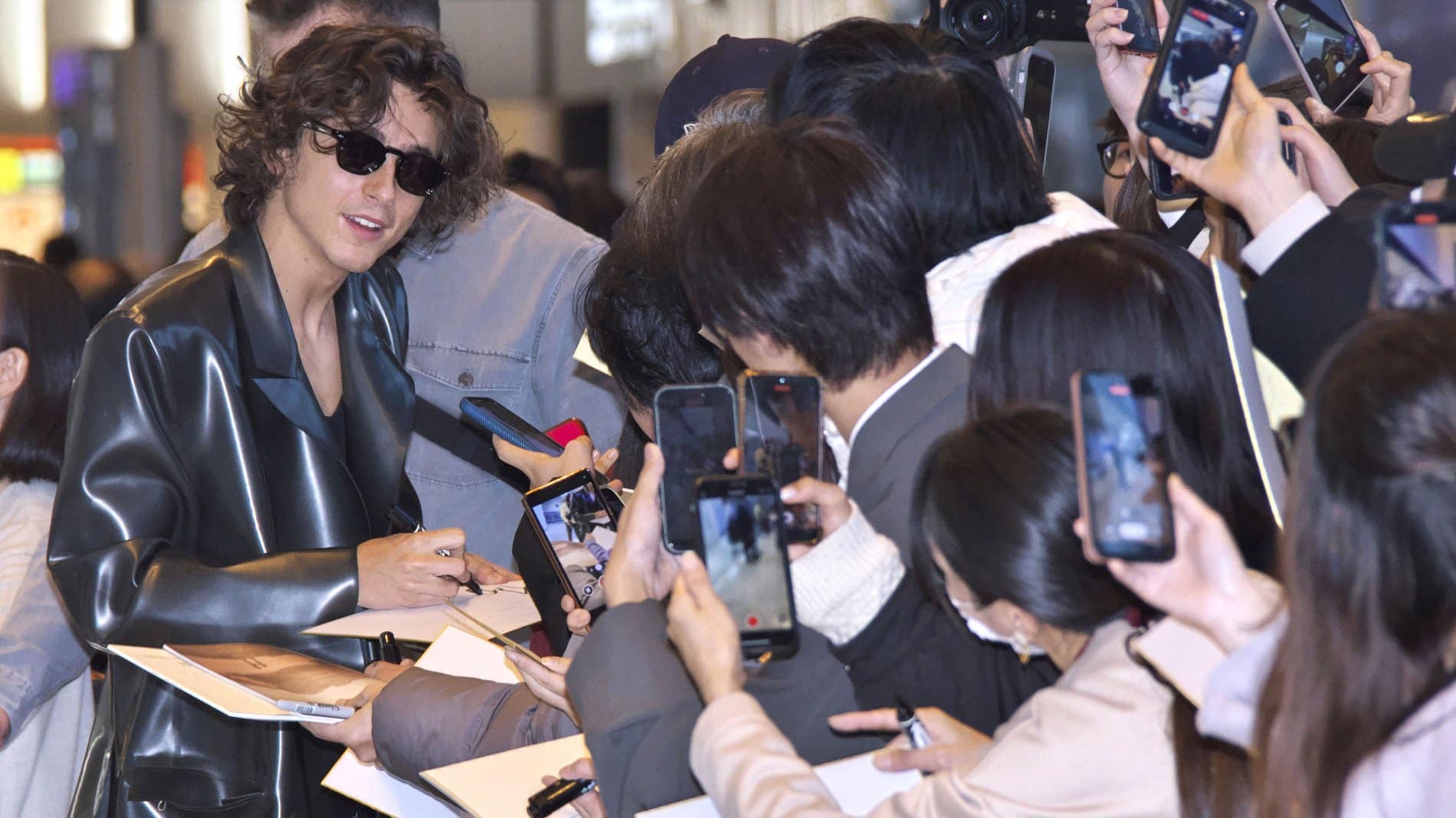 Il nuovo amore di Timothee Cha.jpg