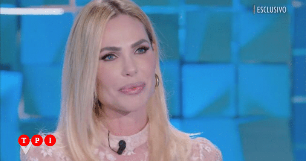 Ilary Blasi sospetta tradiment.png