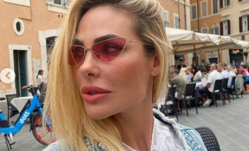 Ilary Blasi svela Totti mi ha.jpg