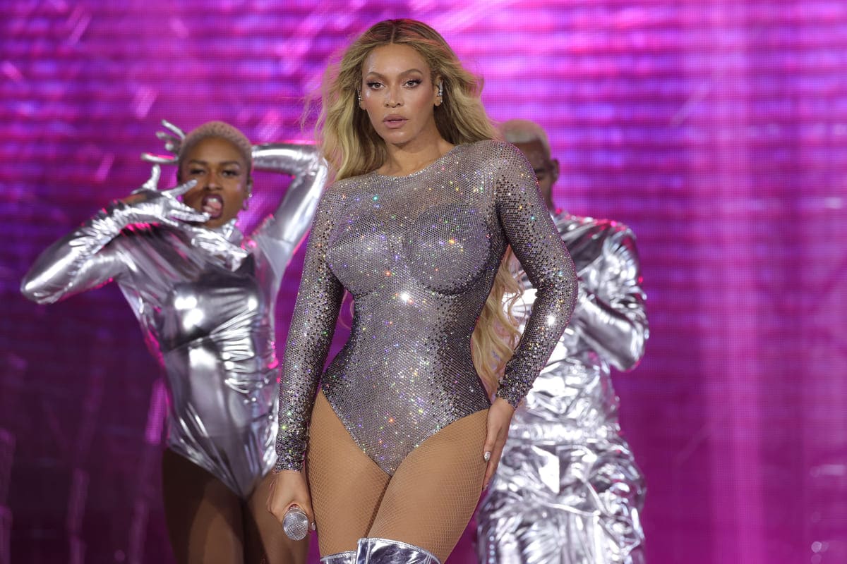 Incendio distrugge casa d’infanzia di Beyoncé a Houston 1 Incendio distrugge casa dinfa.jpg