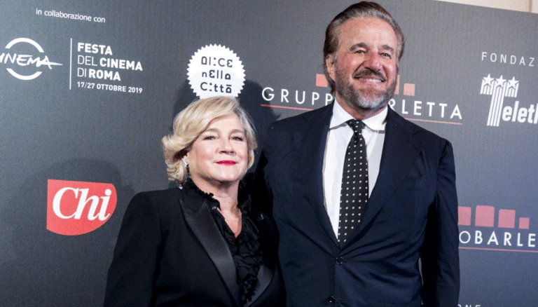 La famiglia di Christian De Si.png