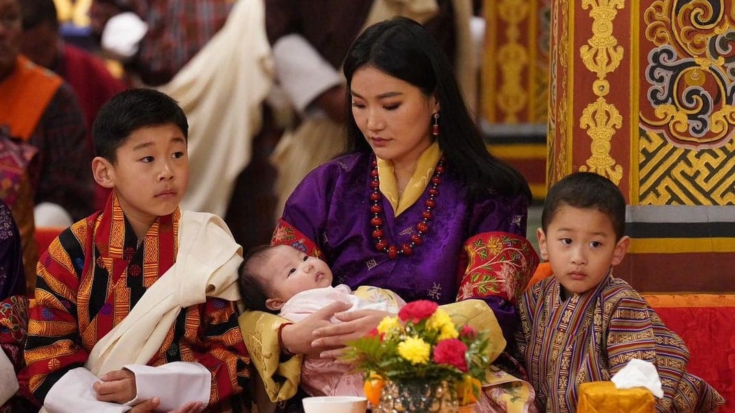 La famiglia reale del Bhutan s.jpg