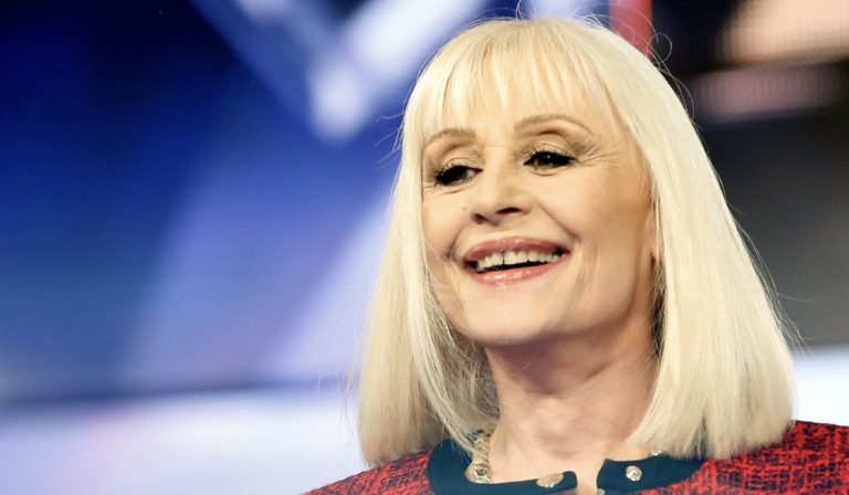 La vita di Raffaella Carra la.jpg