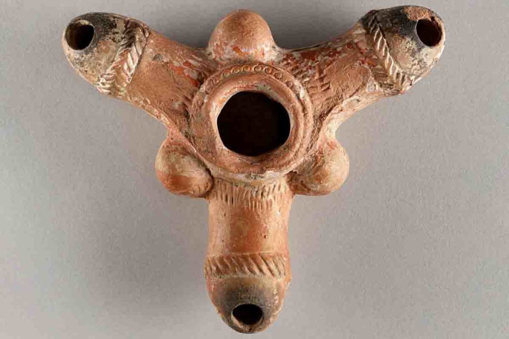 Lampada romana 1.jpg