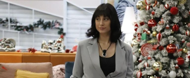 Letizia Petris in lacrime al G.jpg
