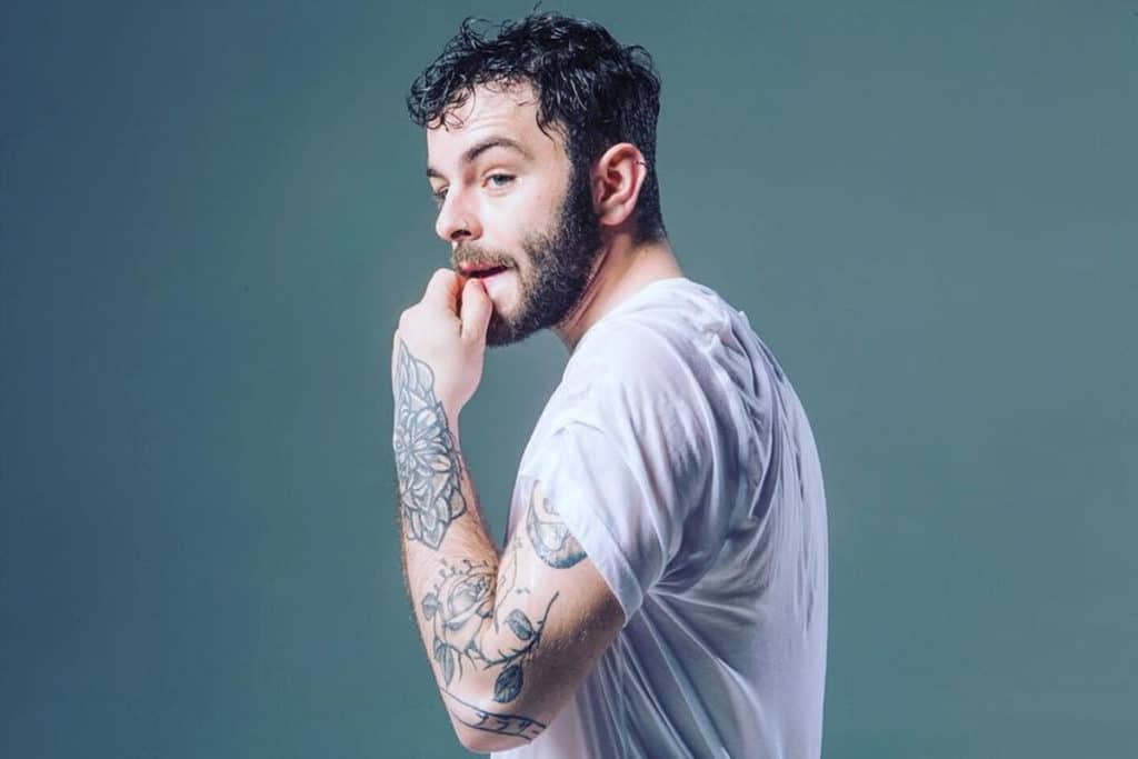 Lorenzo Fragola critica un ex .jpg