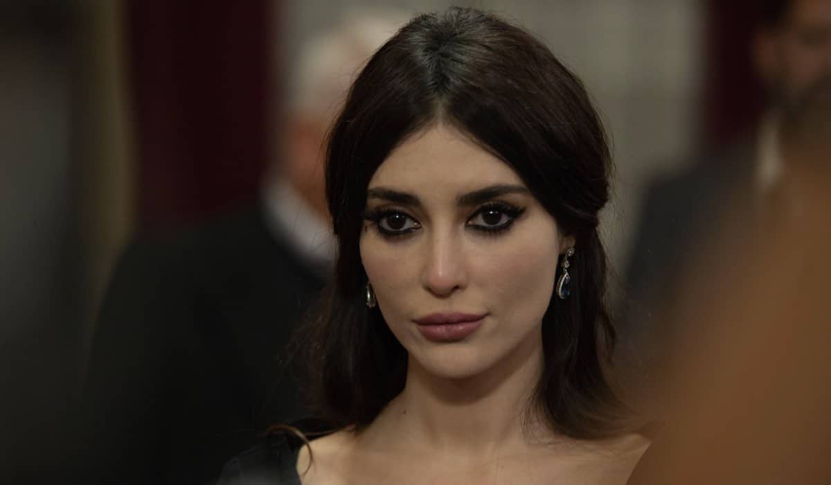 Melike Ipek Yalova: La verità dietro la sua partenza da Terra Amara 1 Melike Ipek Yalova La verita .jpg